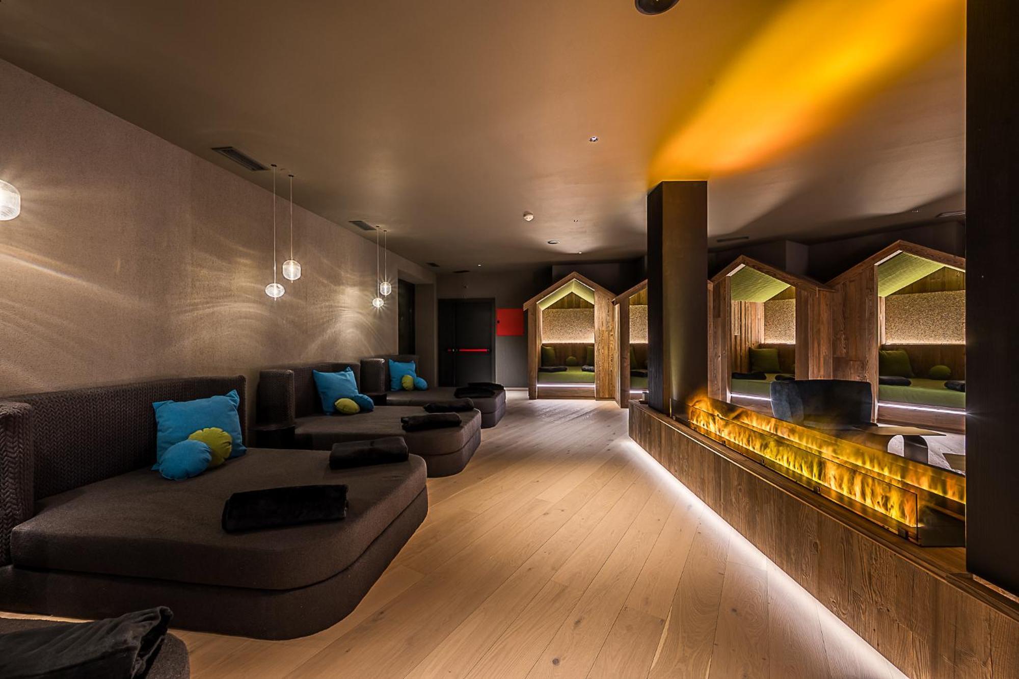 Hotel Ravelli Luxury Spa Mezzana  Exterior photo