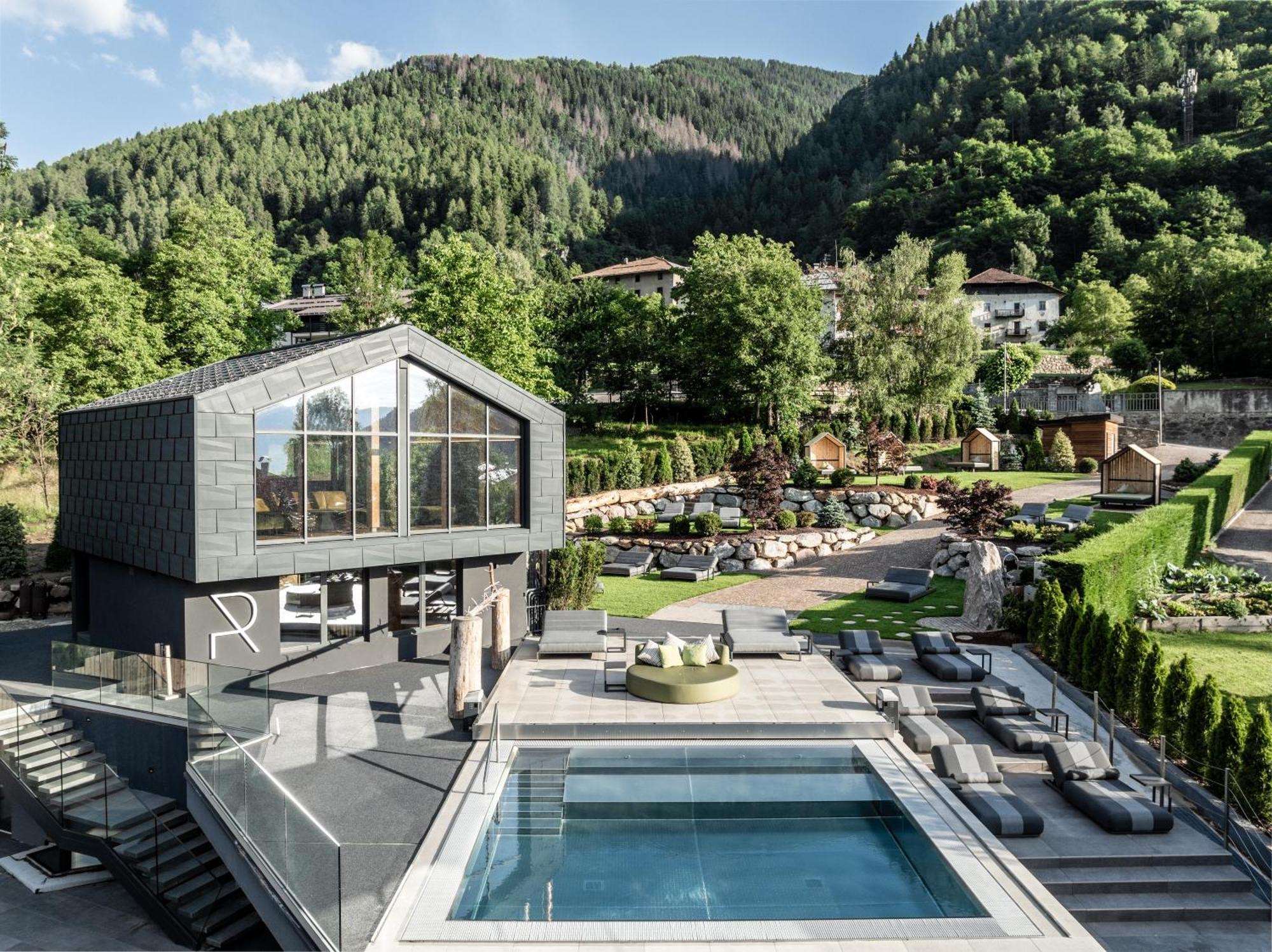 Hotel Ravelli Luxury Spa Mezzana  Exterior photo