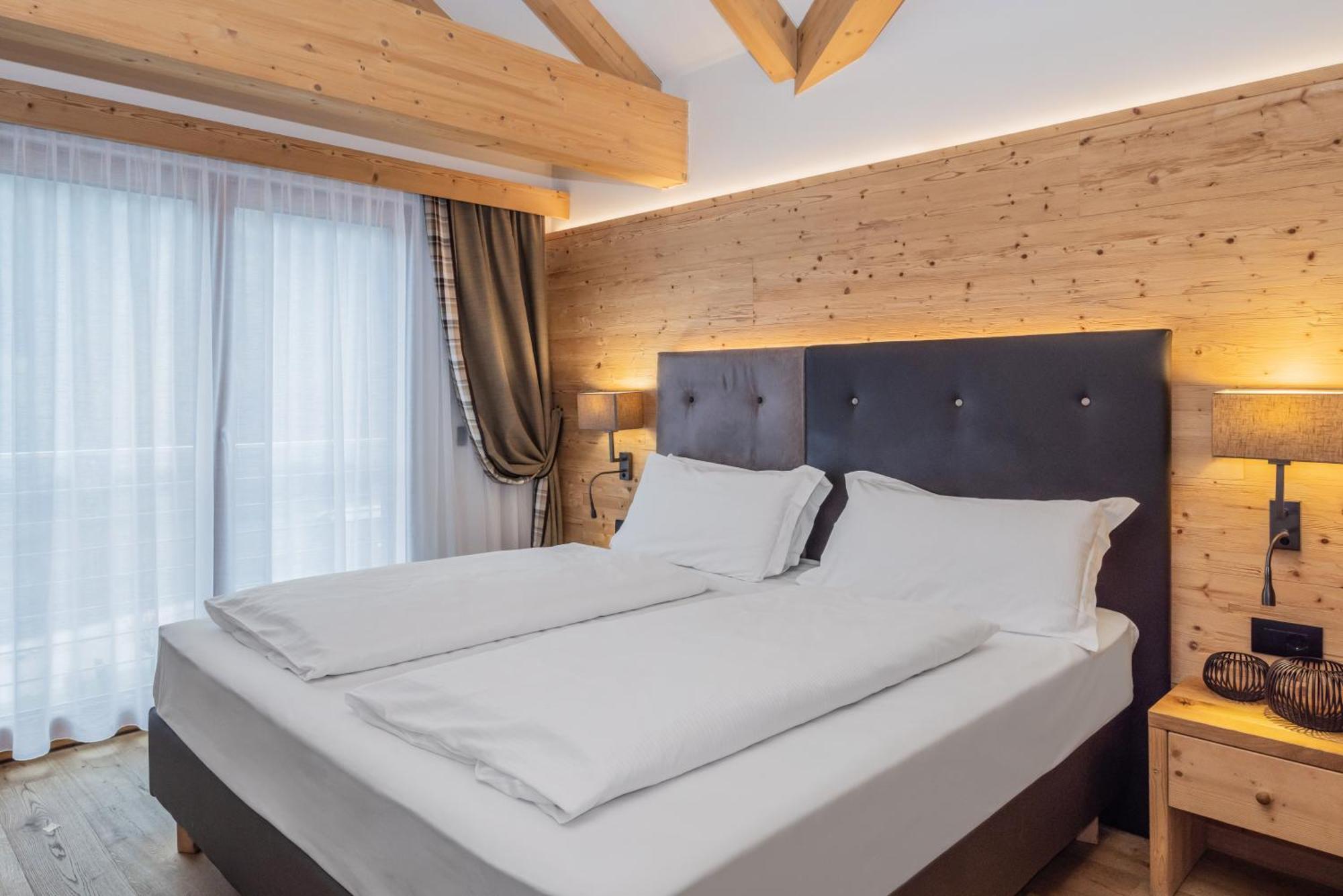 Hotel Ravelli Luxury Spa Mezzana  Exterior photo
