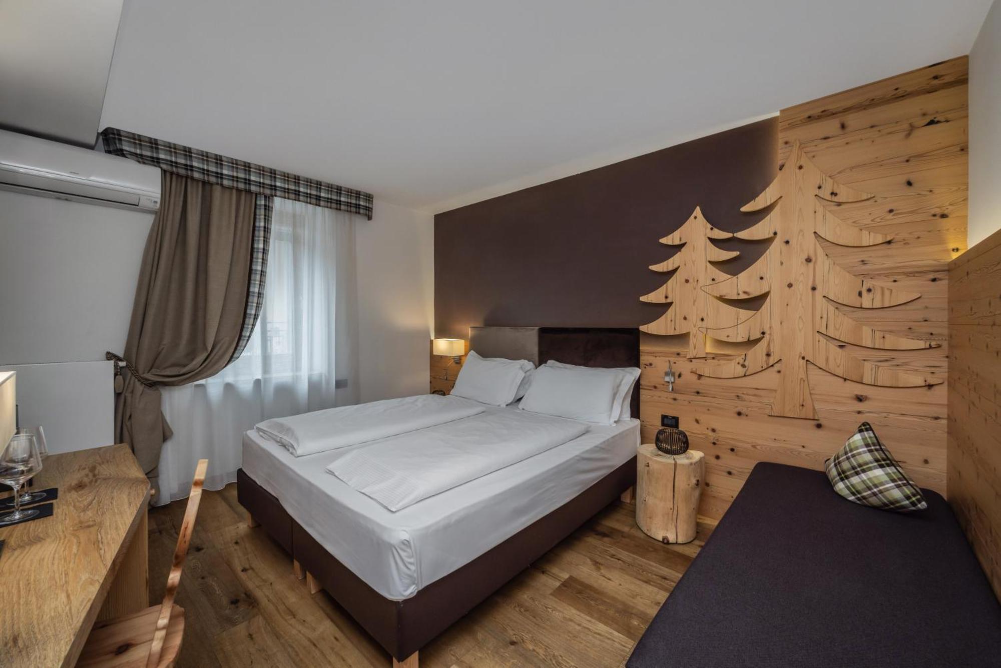 Hotel Ravelli Luxury Spa Mezzana  Exterior photo